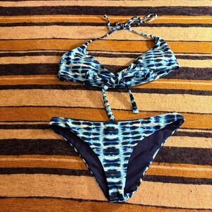 Cupshe Blue Abstract Ikat Halter Tie Front Bikini Set Womens Large L Swimsuit